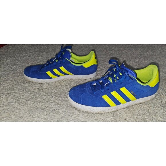 Adidas Gazelle Kid's Sneaker's size 5.5 - Picture 3 of 8